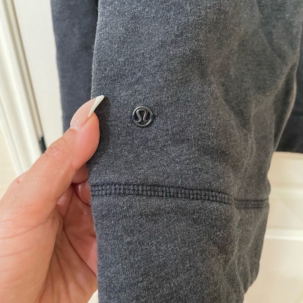 Lululemon En Route Jacket Size 8 - Picture 11 of 11